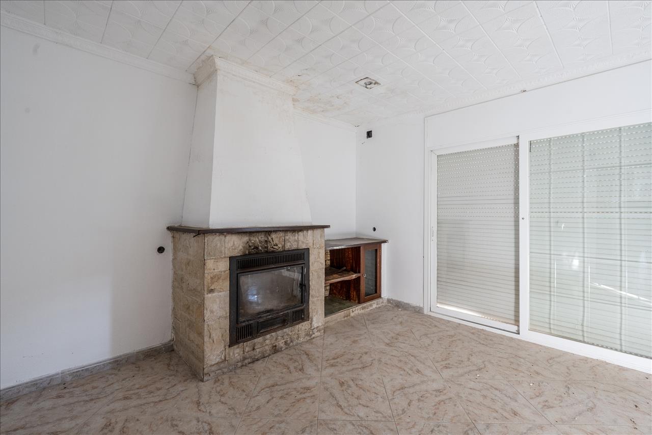 Casa en venta en Vallirana Barcelona Número 3