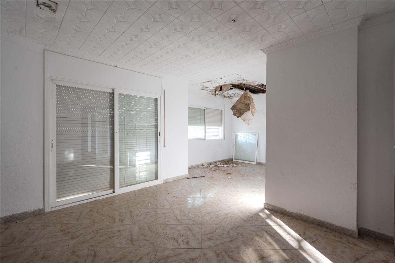 Casa en venta en Vallirana Barcelona Número 1