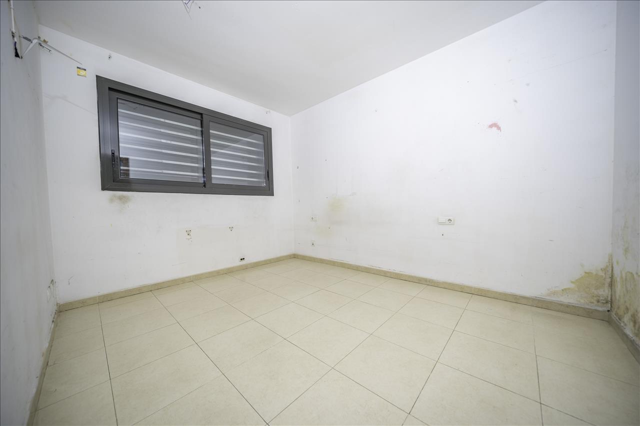 Piso en venta en Olot Girona Número 3