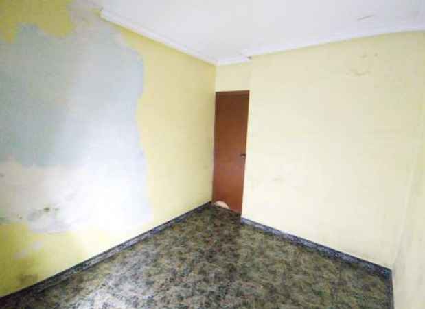 Piso en venta en Vall d`Uixó (La) Castellón Número 3