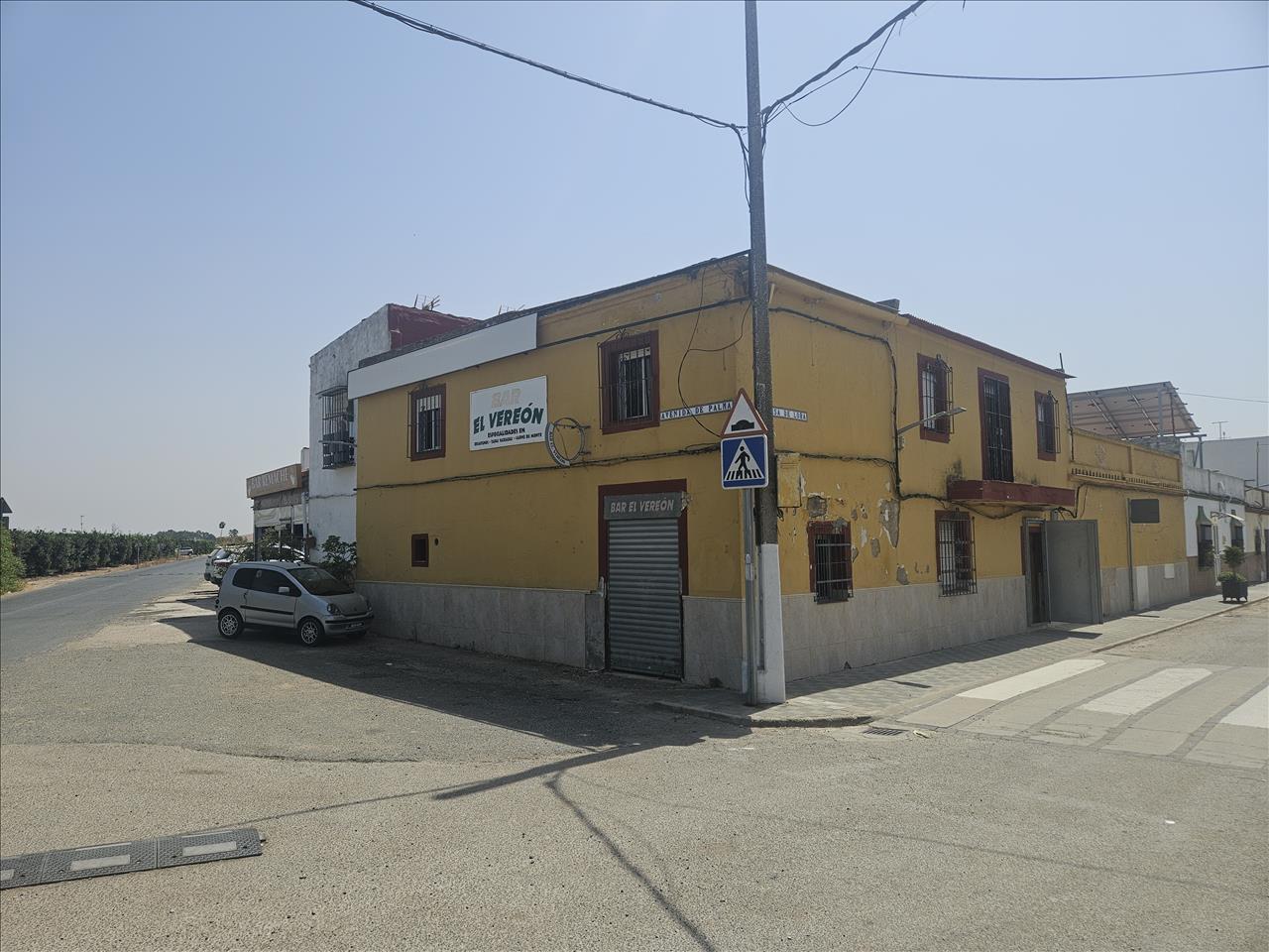 Casa en venta en Lora del Río Sevilla Número 2