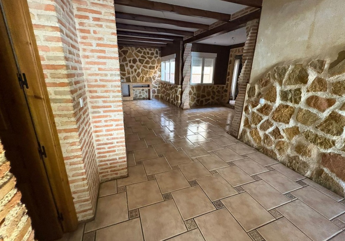Casa en venta en Campo de Criptana Ciudad Real Número 0