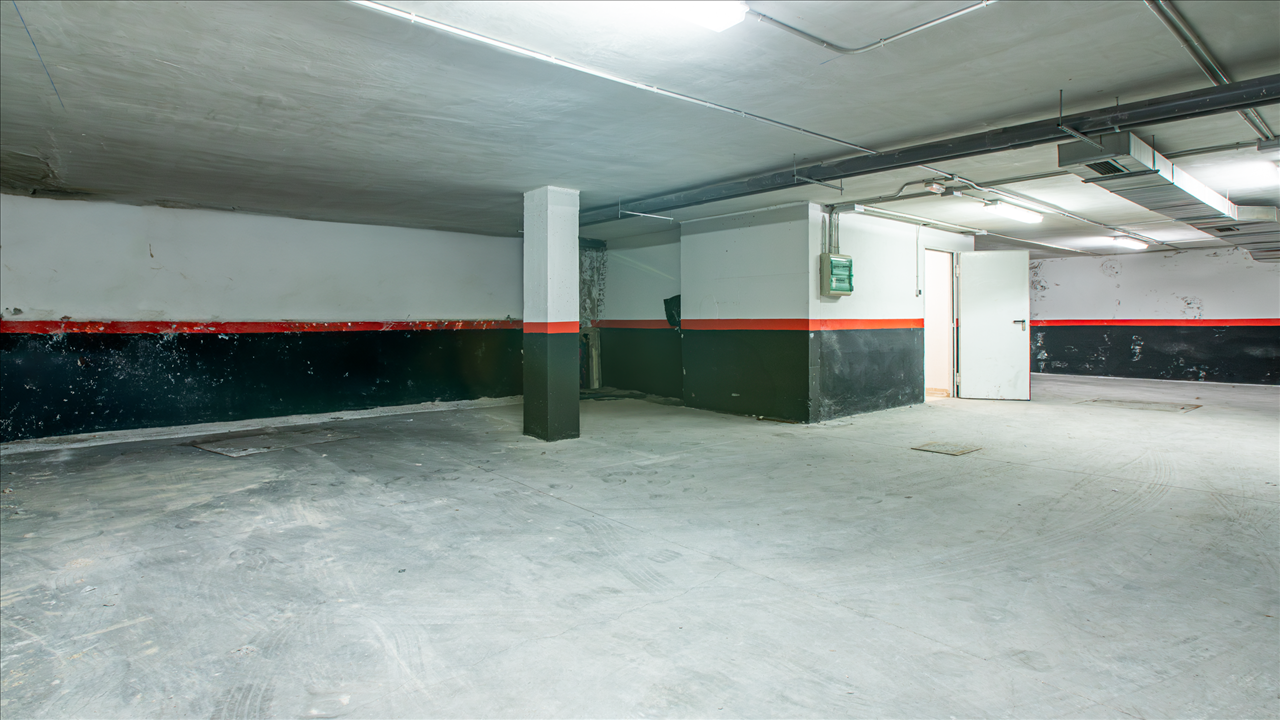 Parking en venta en Coslada Madrid Número 2