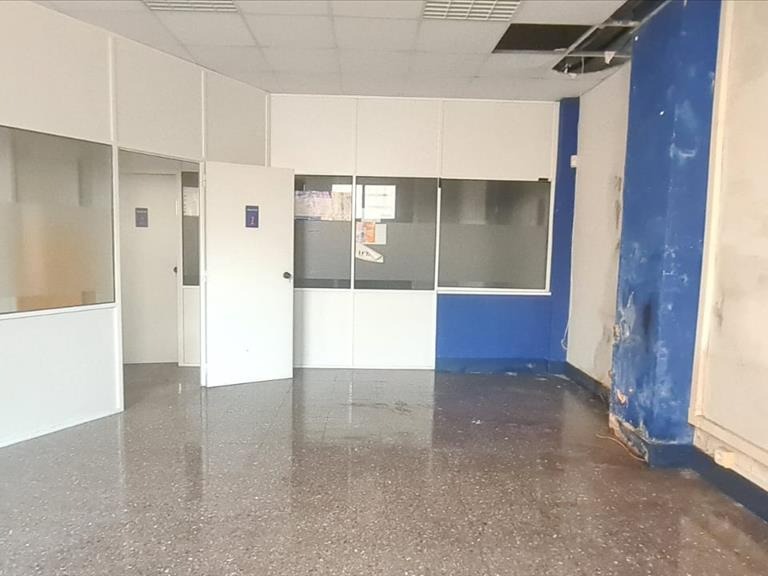 Local en venta en Martorell Barcelona Número 2