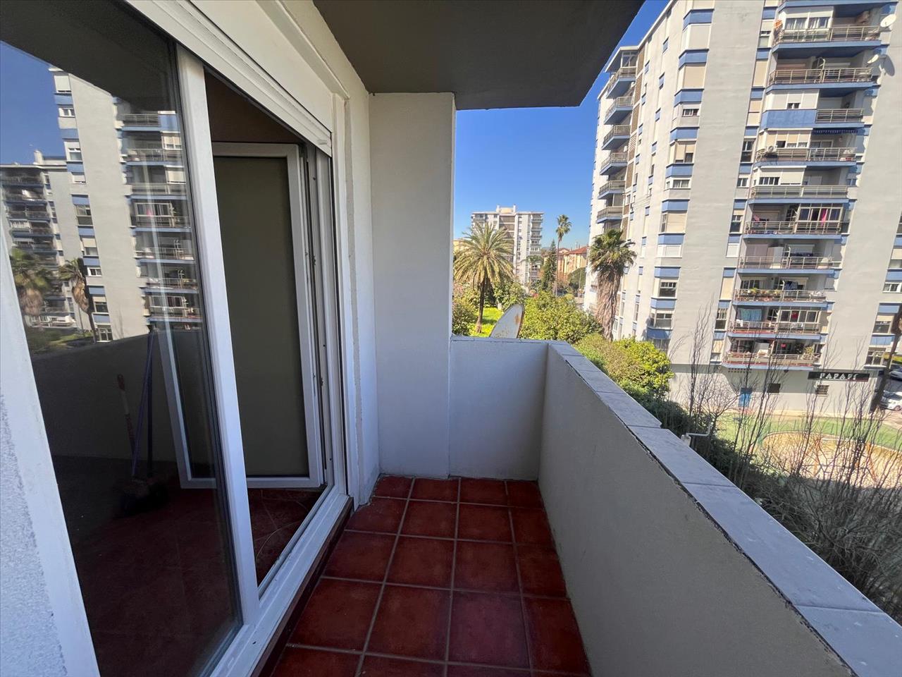Piso en venta en Algeciras Cádiz Número 0