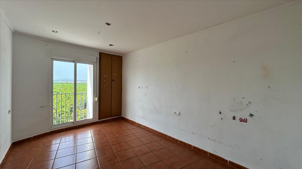Casa en venta en Benimuslem Valencia Número 4