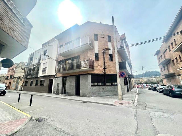 Piso en venta en Sant Vicenç de Castellet Barcelona Número 13