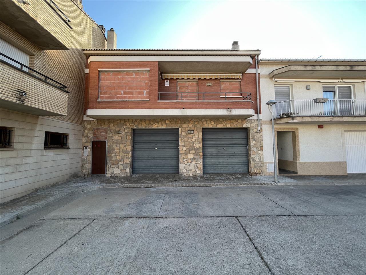 Casa en venta en Calaf Barcelona Número 0