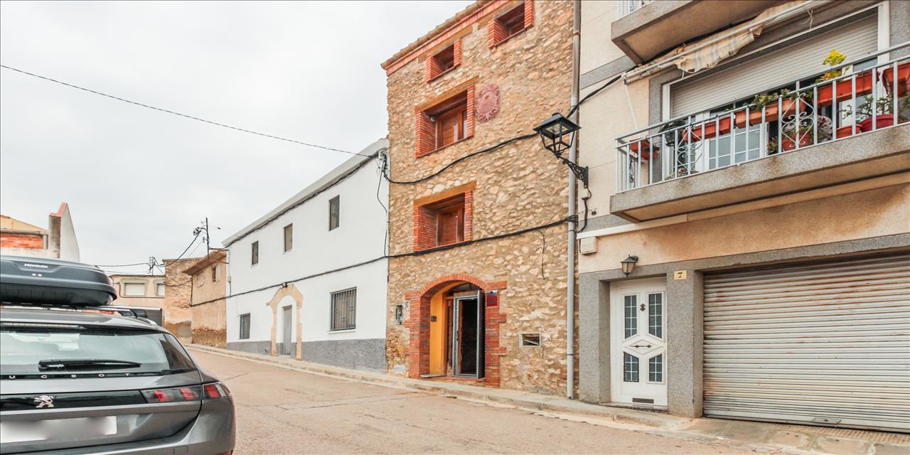 Casa en venta en Albinyana Tarragona Número 14