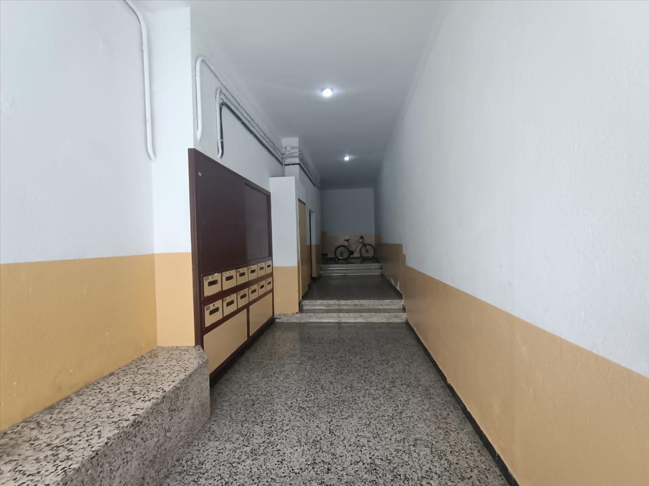 Piso en venta en Roses Girona Número 9