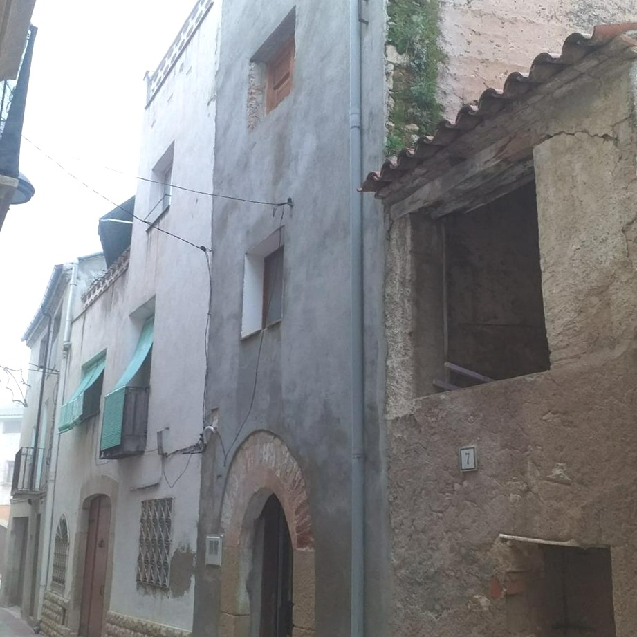 Casa en venta en Vinebre Tarragona Número 0