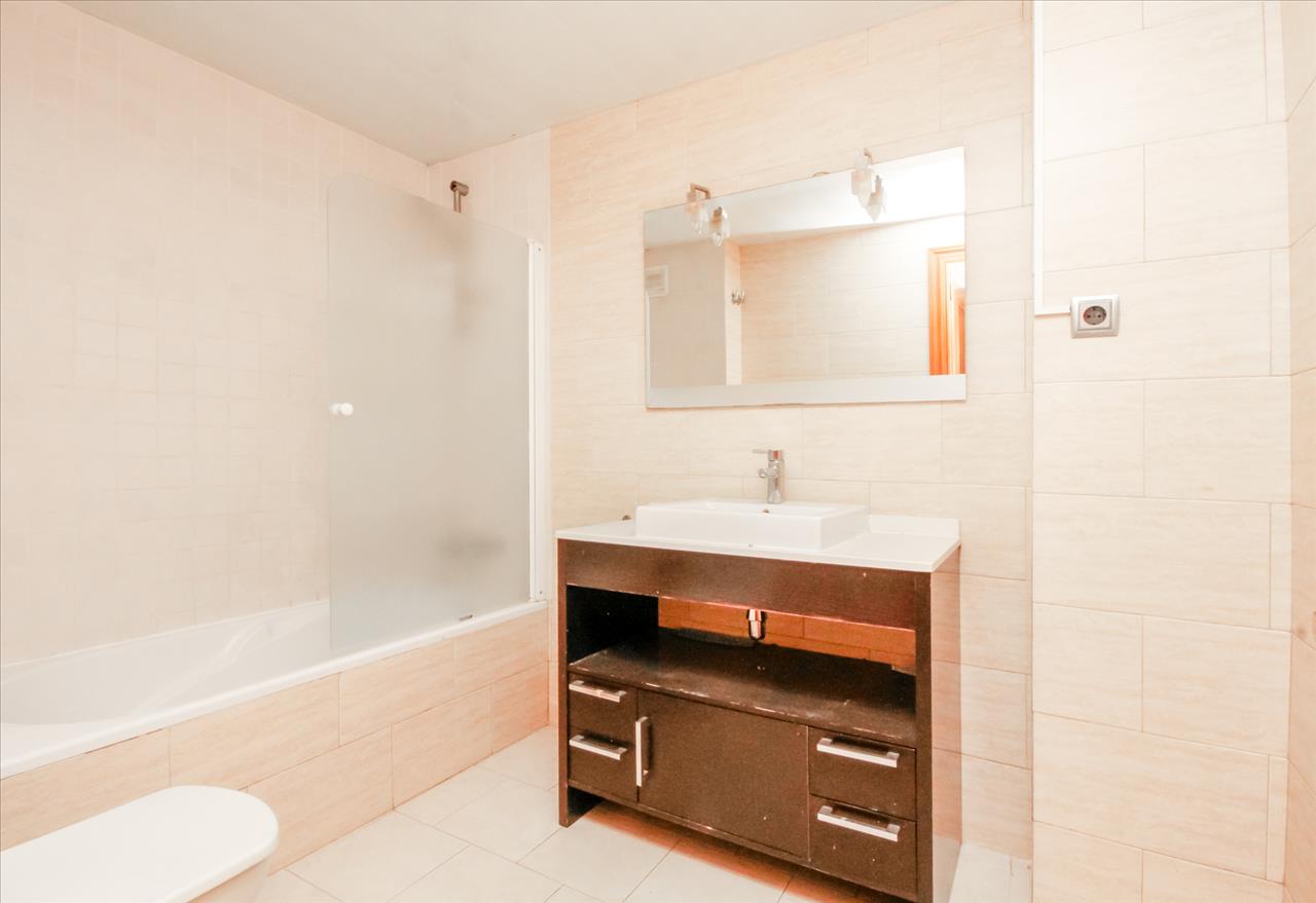 Piso en venta en Sabadell Barcelona Número 10