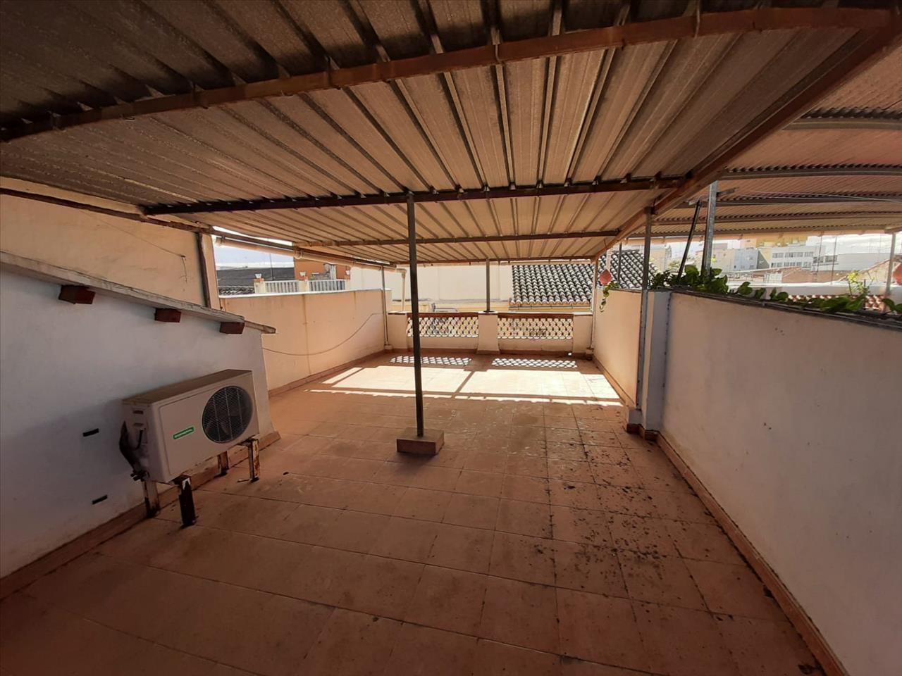 Casa en venta en Carcaixent Valencia Número 8