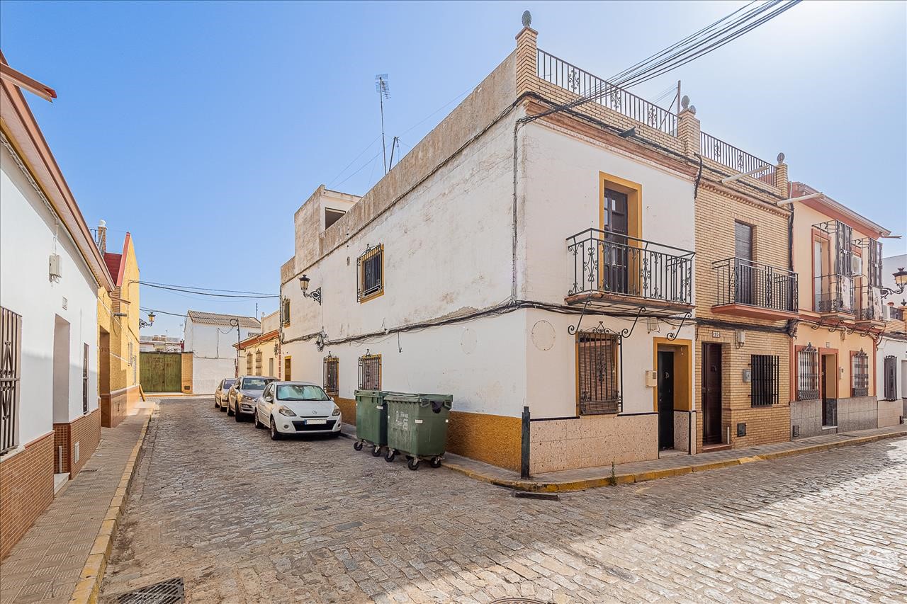 Casa en venta en Benacazón Sevilla Número 0
