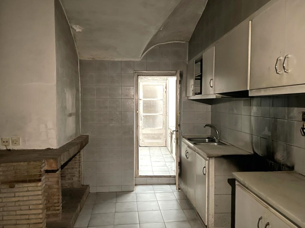 Casa en venta en Crespià Girona Número 7