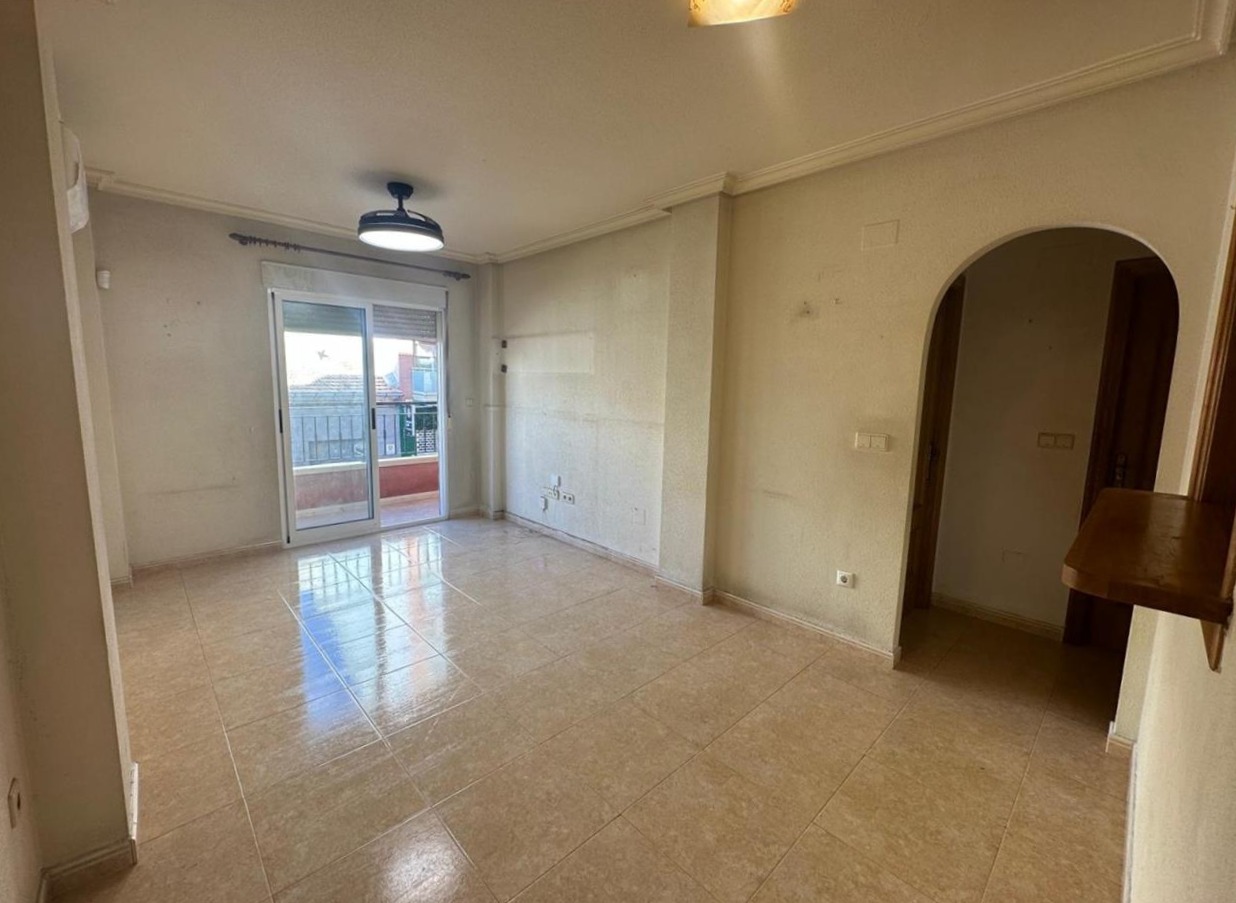 Piso en venta en Torrevieja Alicante Número 0