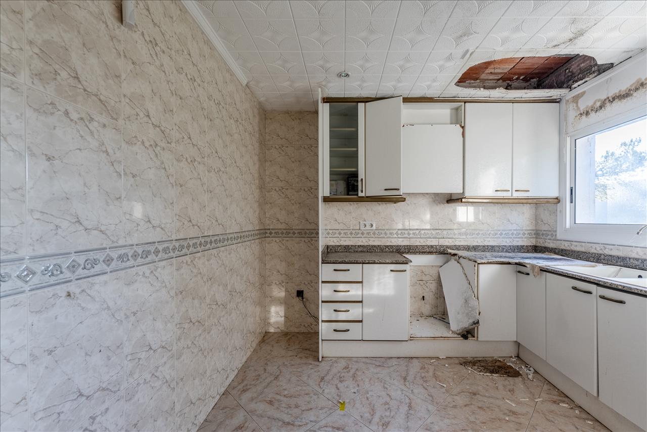 Casa en venta en Vallirana Barcelona Número 11