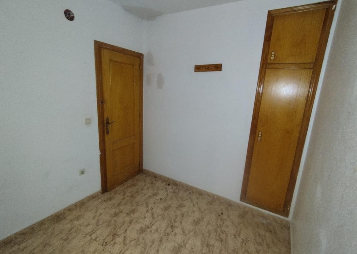 Piso en venta en Torrevieja Alicante Número 6