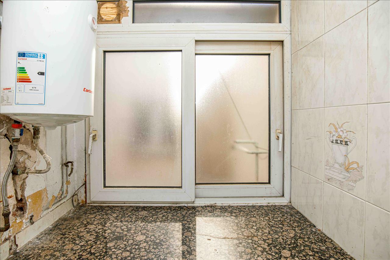 Piso en venta en Girona Girona Número 16