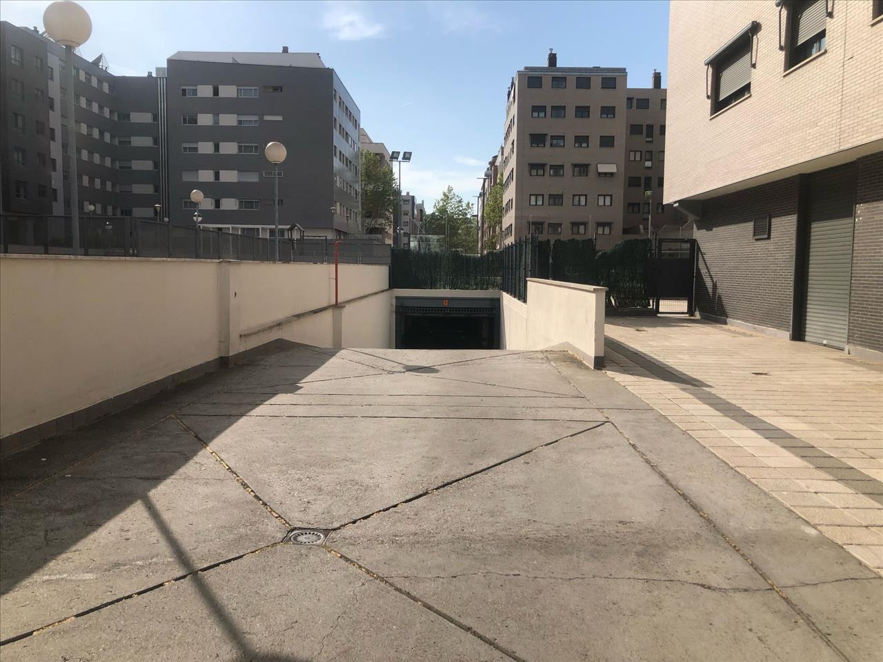 Imagen 1 de Huerta del Rey-Villa del Prado (R)