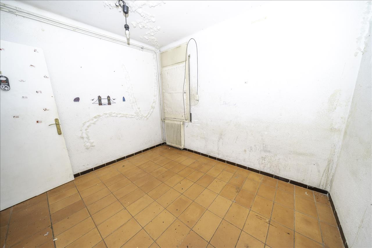 Piso en venta en Cassà de la Selva Girona Número 5
