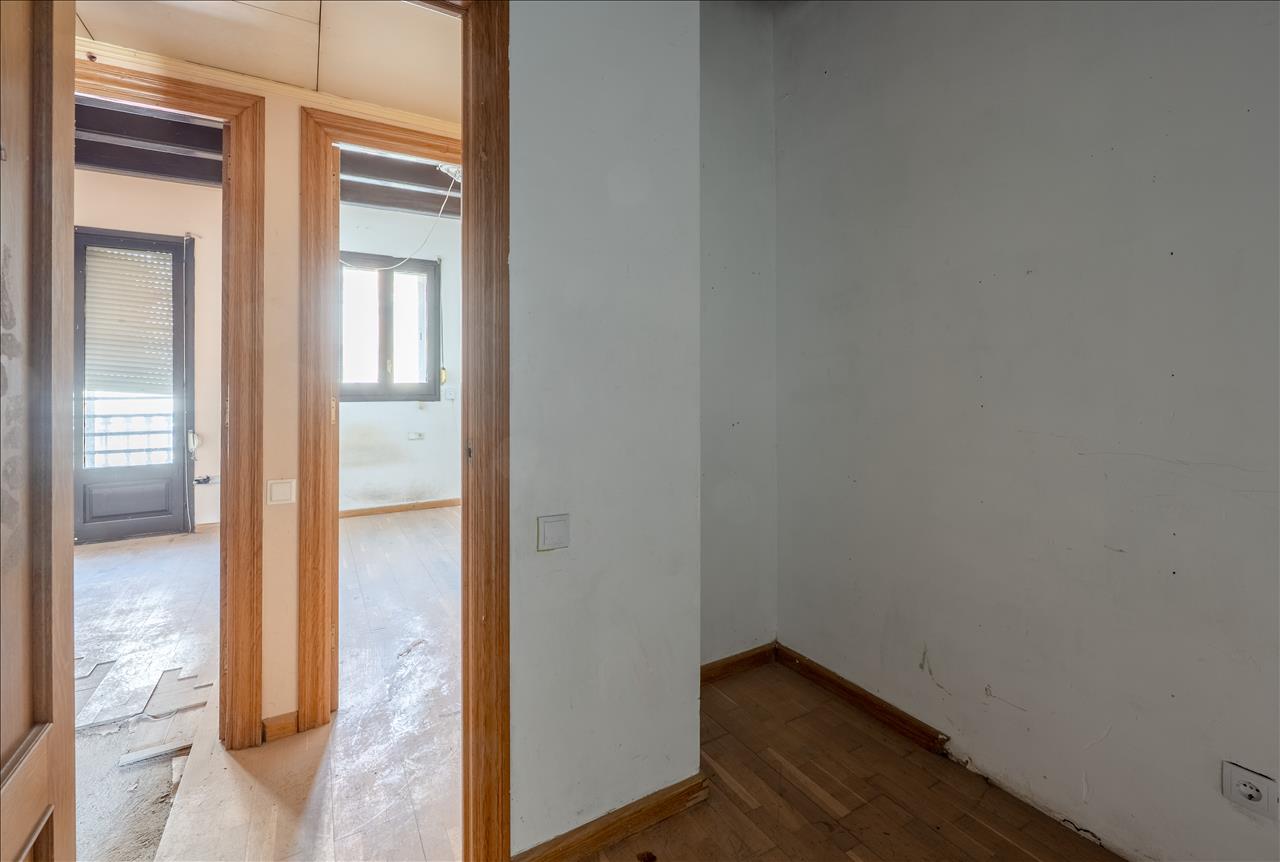 Piso en venta en Vallirana Barcelona Número 11