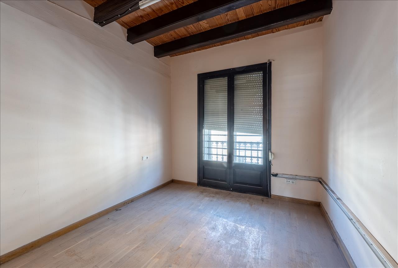 Piso en venta en Vallirana Barcelona Número 4