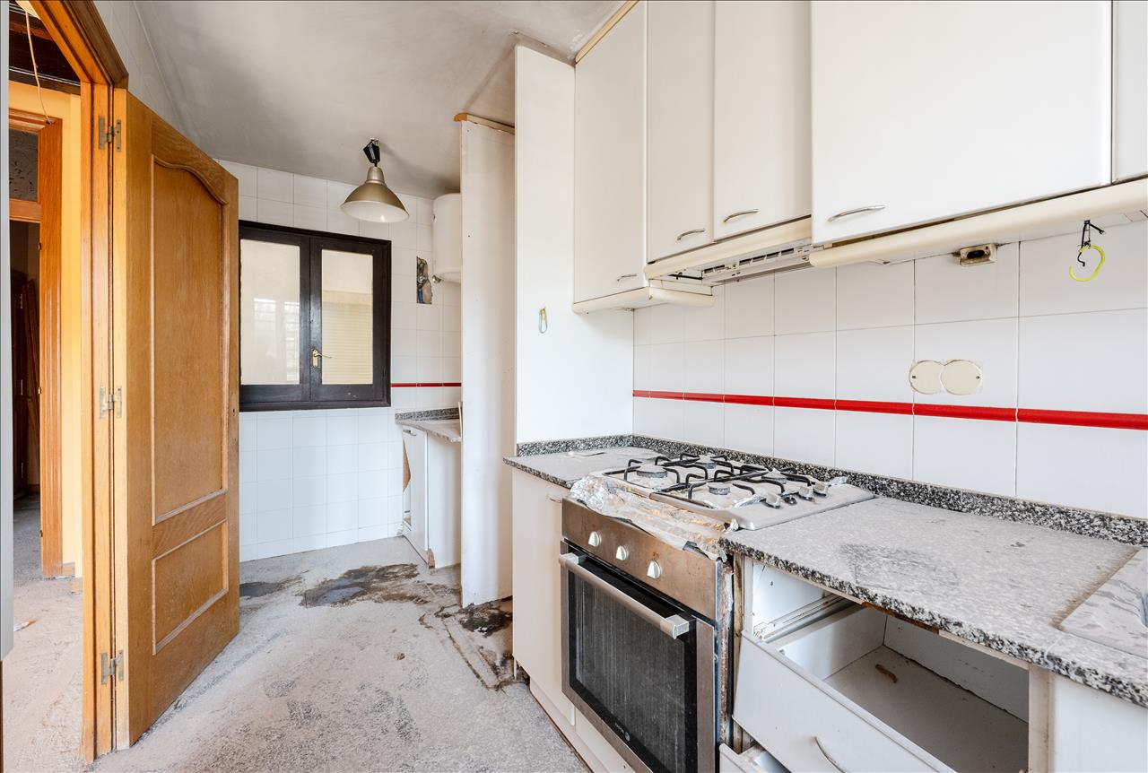 Piso en venta en Vallirana Barcelona Número 17