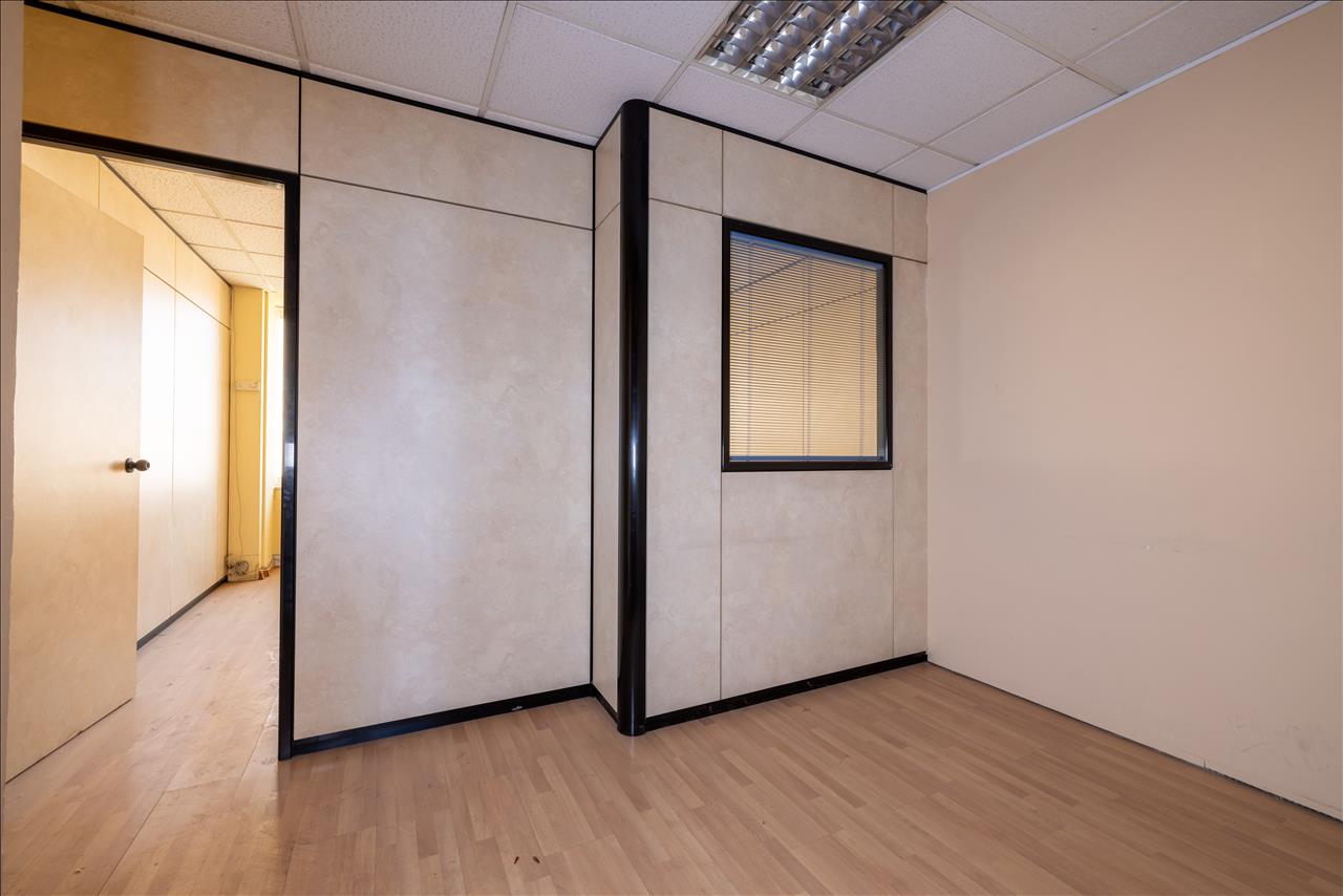 Oficina en venta en Reus Tarragona Número 8