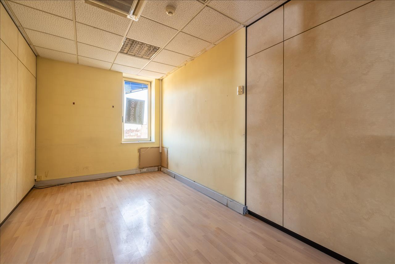 Oficina en venta en Reus Tarragona Número 4