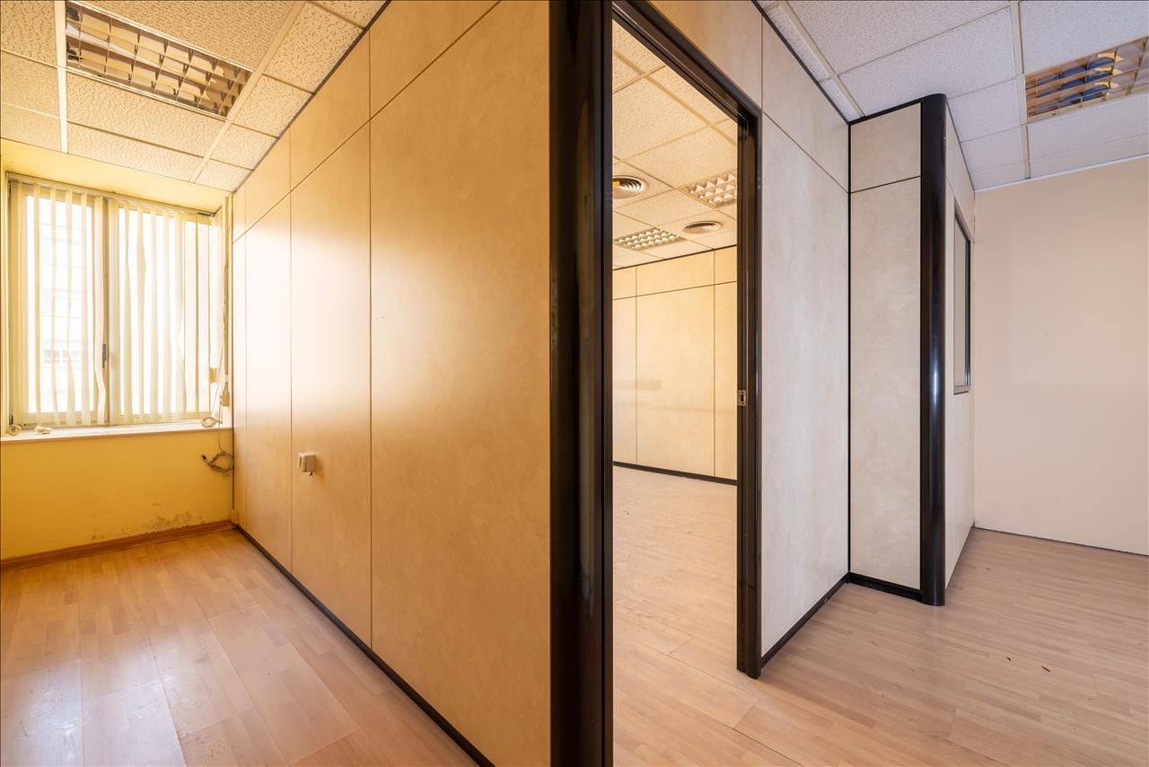 Oficina en venta en Reus Tarragona Número 9