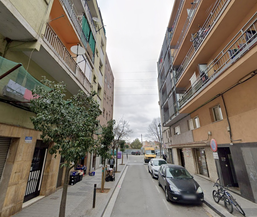 Local en venta en Montcada i Reixac Barcelona Número 0
