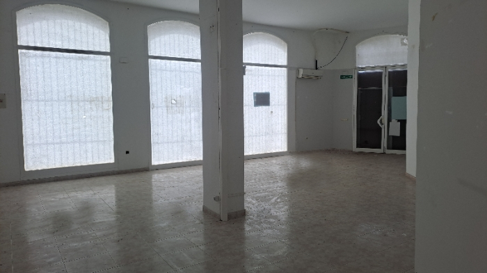 Local en venta en Torredembarra Tarragona Número 0