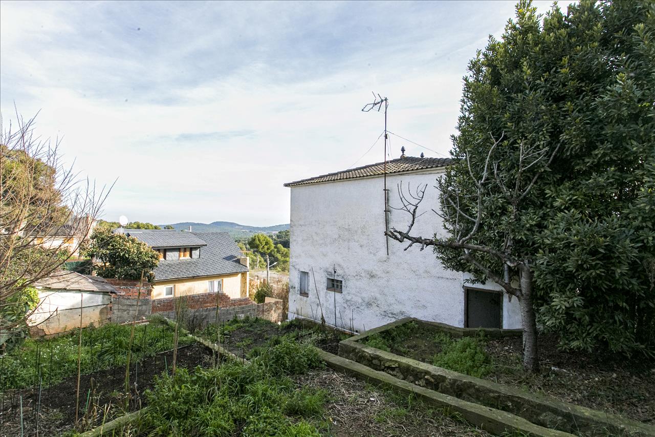 Casa en venta en Torre de Claramunt (La) Barcelona Número 17