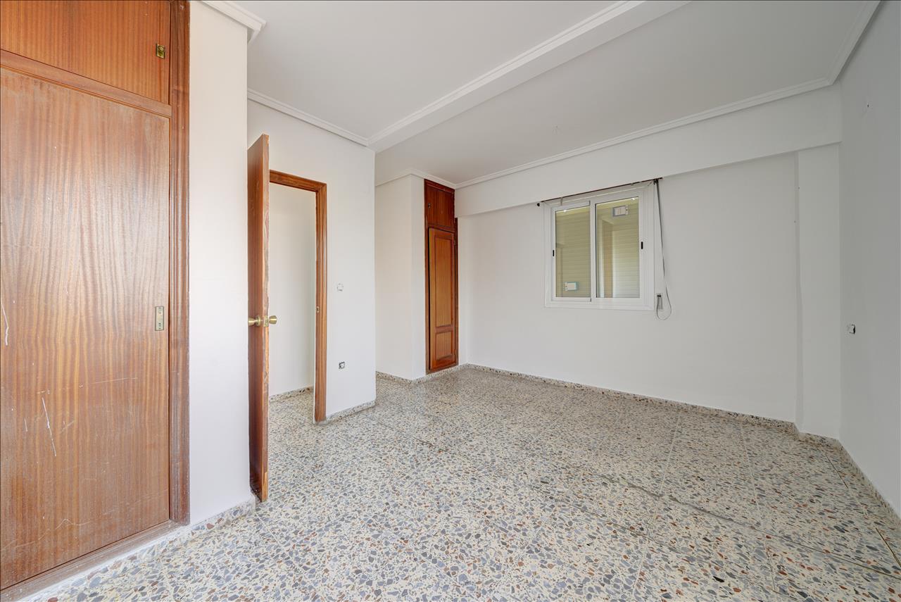 Casa en venta en Vilamarxant Valencia Número 9