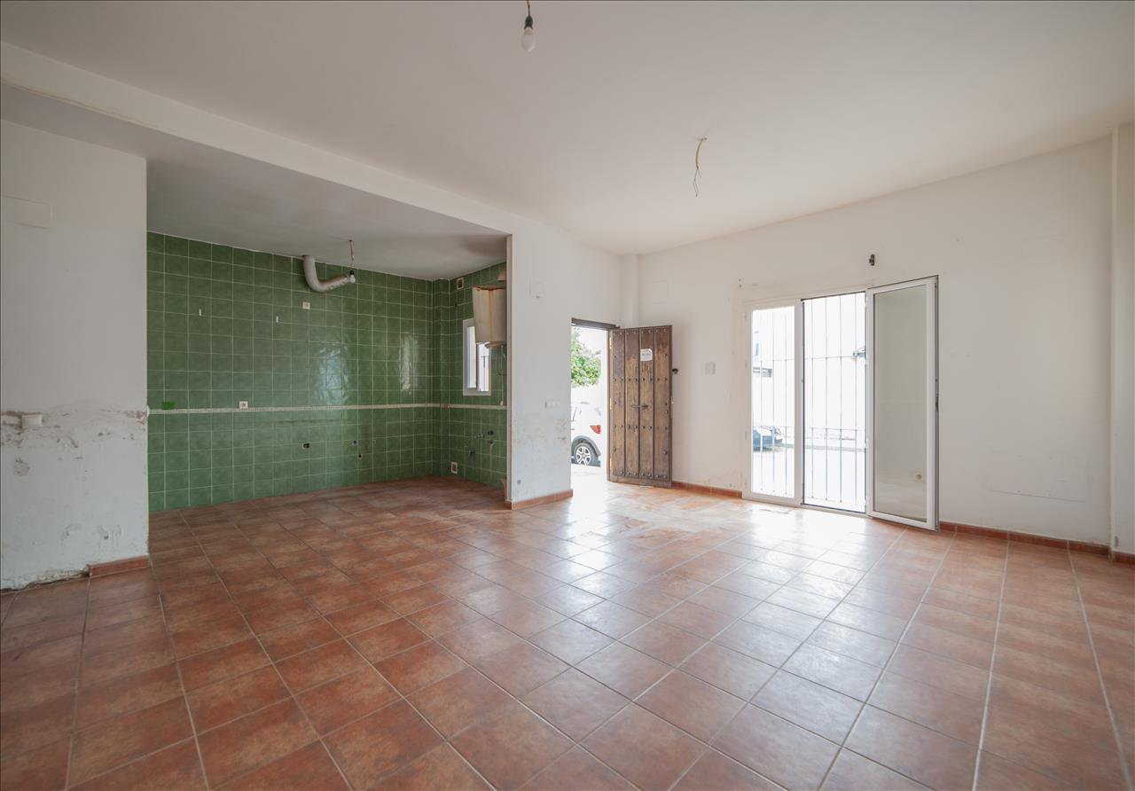Piso en venta en Burguillos Sevilla Número 4