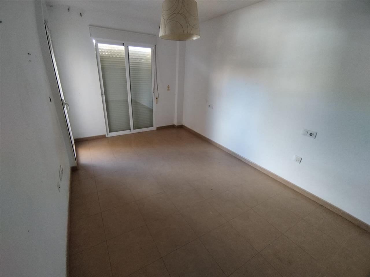 Piso en venta en Águilas Murcia Número 2