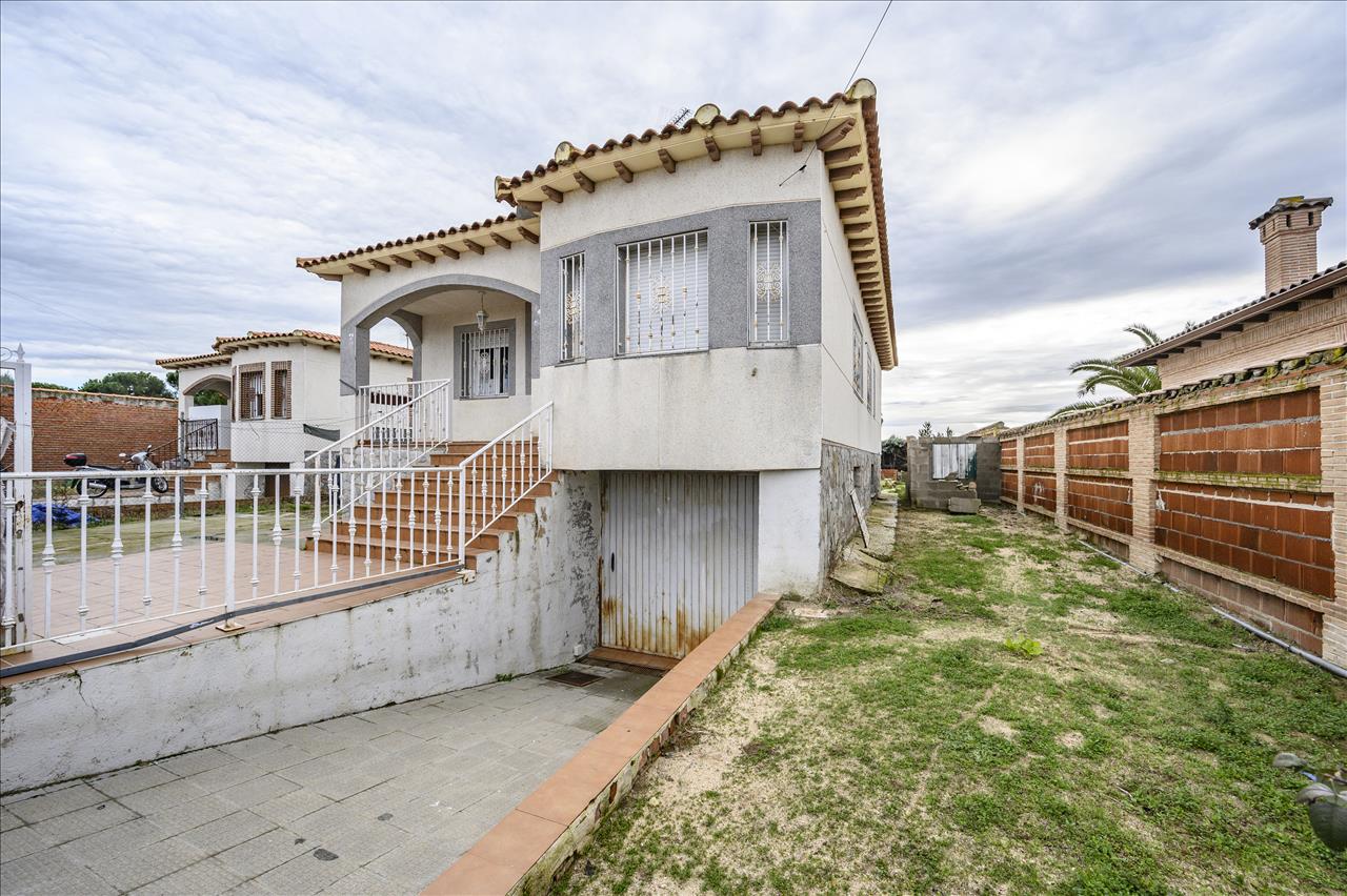Casa en venta en Huecas Toledo Número 18
