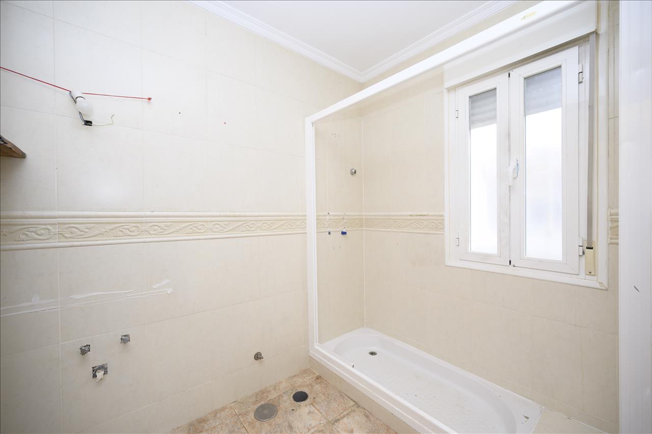 Casa en venta en Huecas Toledo Número 17