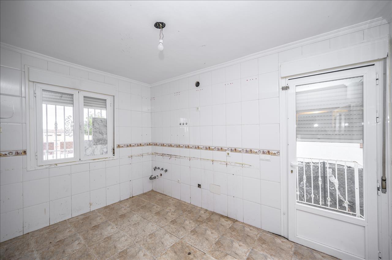 Casa en venta en Huecas Toledo Número 6