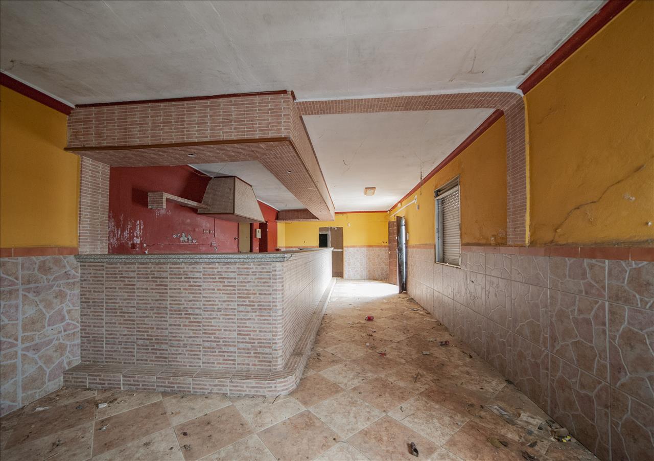 Casa en venta en Lora del Río Sevilla Número 14