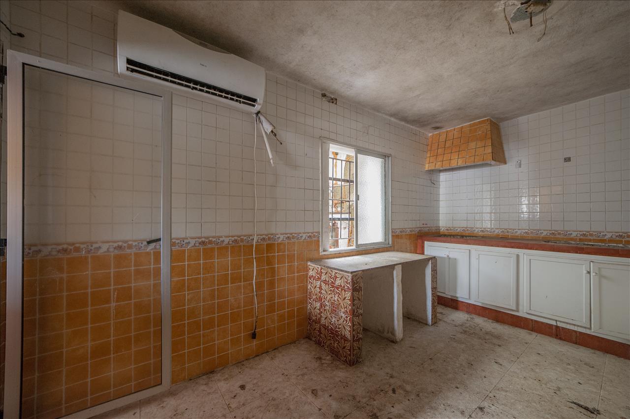 Casa en venta en Lora del Río Sevilla Número 17