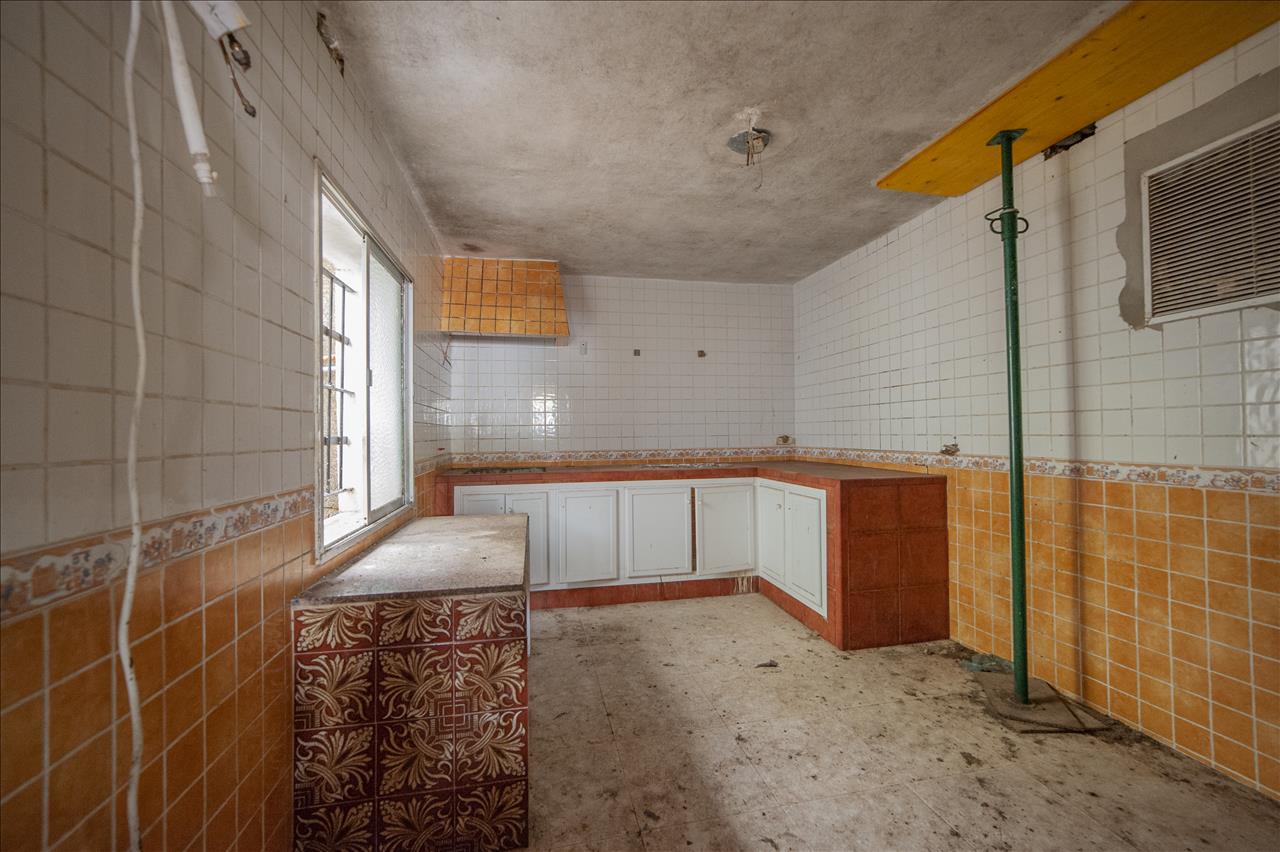 Casa en venta en Lora del Río Sevilla Número 16