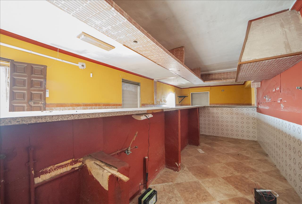 Casa en venta en Lora del Río Sevilla Número 19