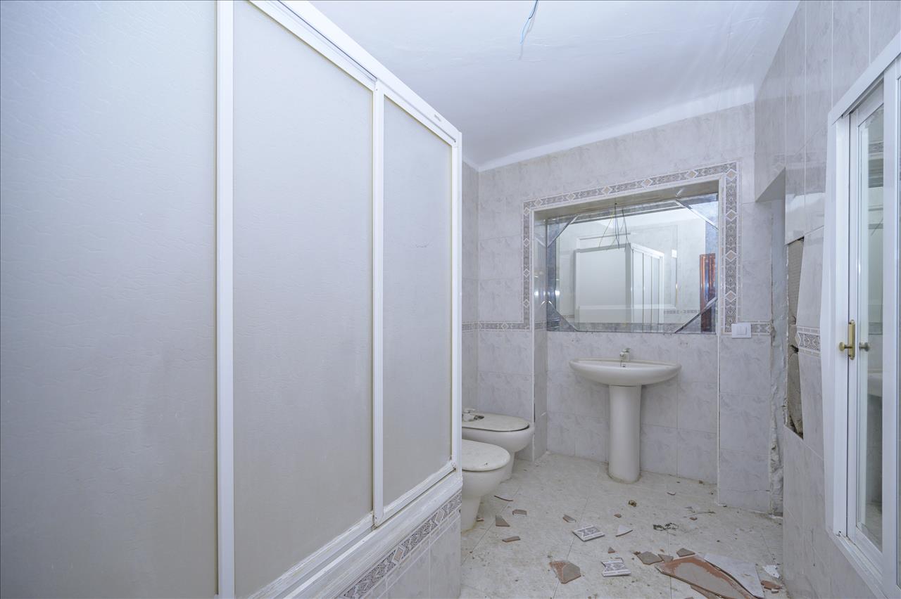 Casa en venta en Villatobas Toledo Número 18