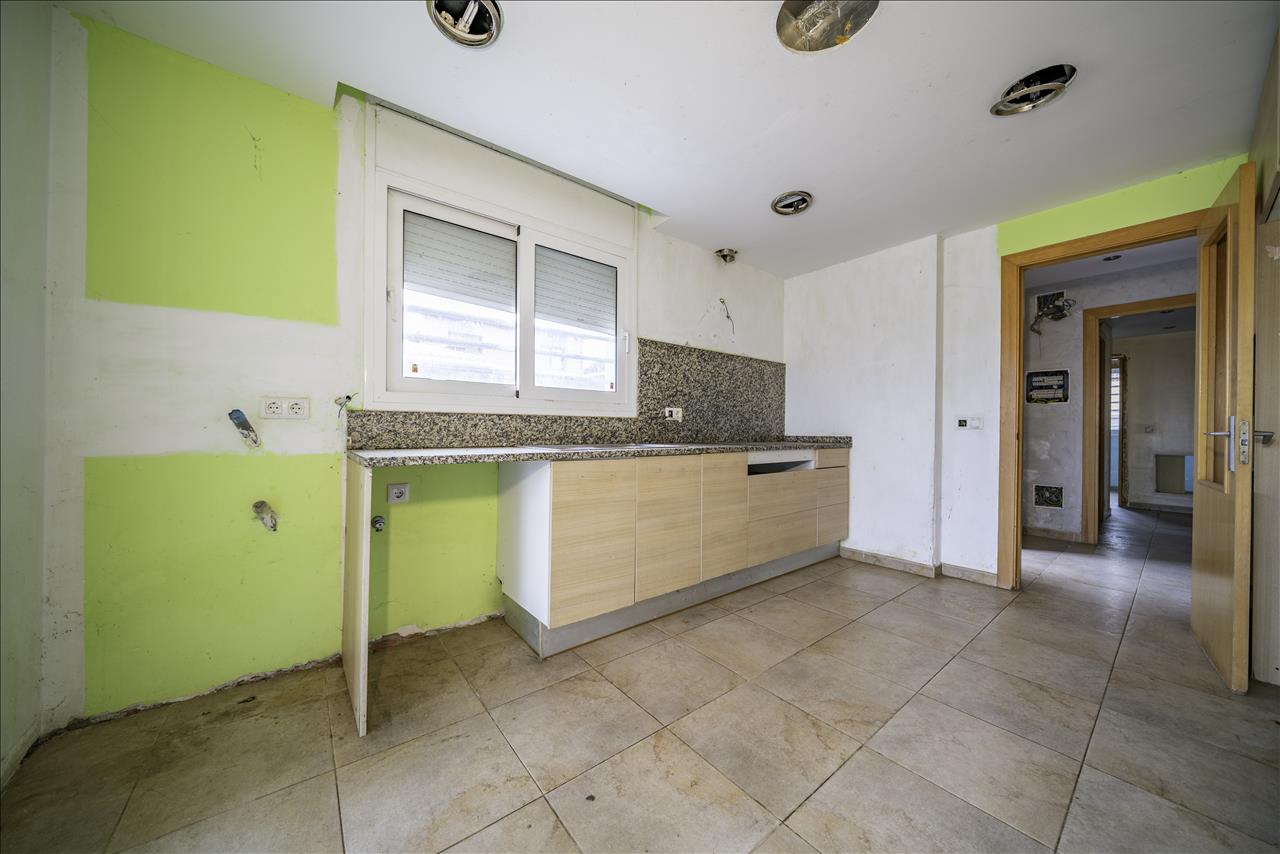 Casa en venta en Santa Coloma de Farners Girona Número 12