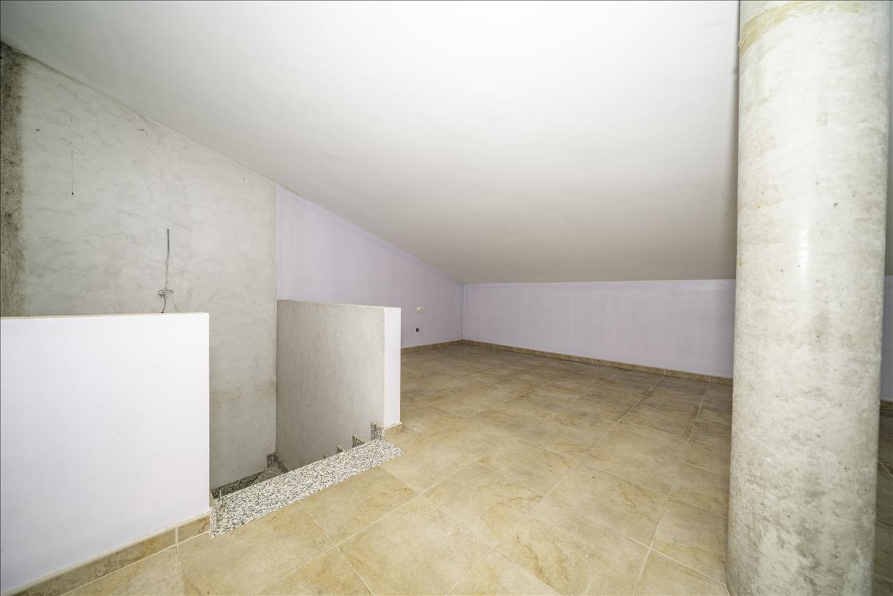 Casa en venta en Santa Coloma de Farners Girona Número 9