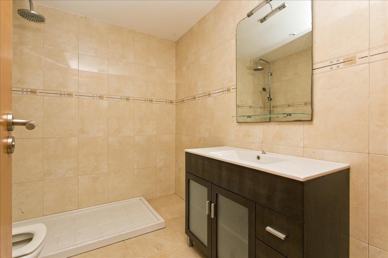 Casa en venta en Sant Quintí de Mediona Barcelona Número 13