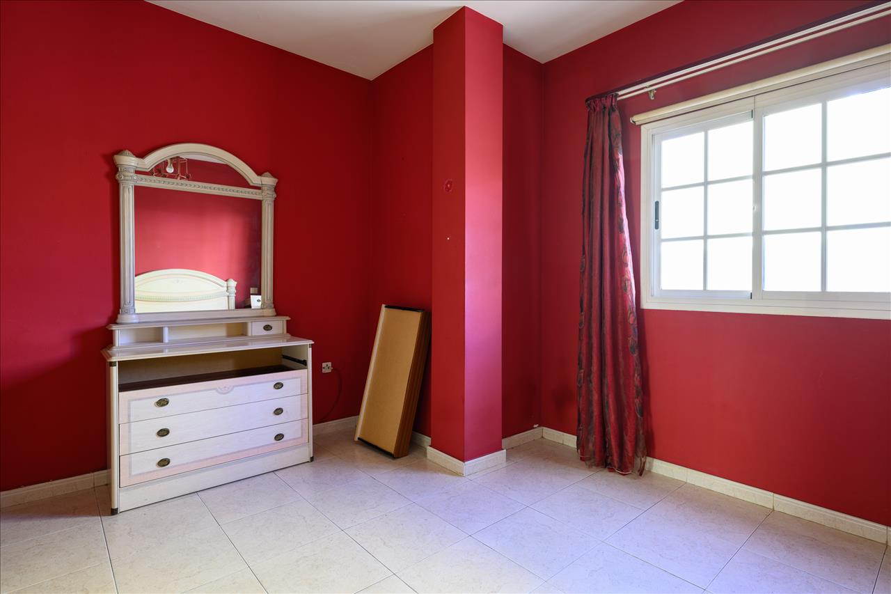 Piso en venta en Santa Lucía de Tirajana Las Palmas Número 9