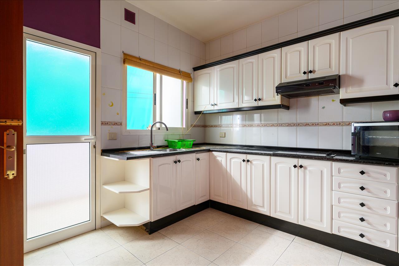 Piso en venta en Santa Lucía de Tirajana Las Palmas Número 16